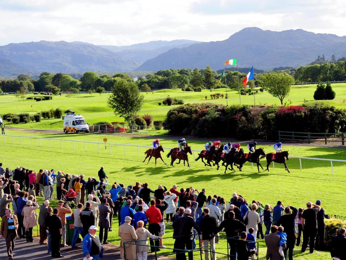 Madams Hill House Killarney By Trident Holiday Homes Eksteriør bilde
